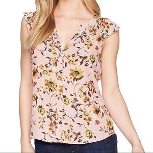 Sanctuary Floral Cap Sleeve Blouse w Back Slit